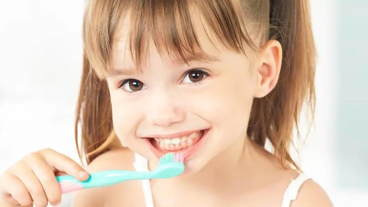 lavarse los dientes - Cuáles son los 10 pasos para cepillarse los dientes