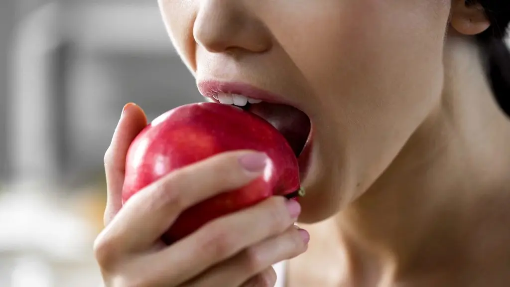 alimentos para blanquear los dientes - Qué alimentos ayudan a blanquear los dientes