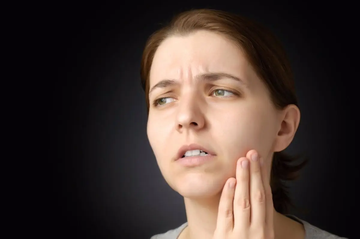 dolor de cabeza dientes y ojos - Qué parte de la cabeza duele cuando es sinusitis
